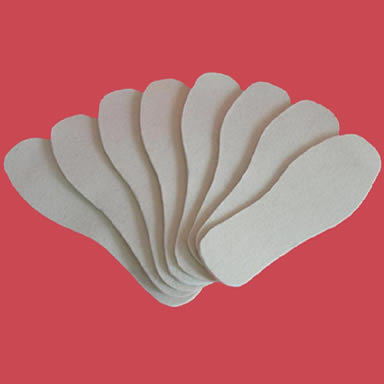 Eight pieces wool felt insoles with different sizes.